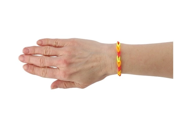 Maak je eigen armband - elastiekjes 600 stuks + gereedschap + breiapparaat voor armbanden in doos 27x13x4cm