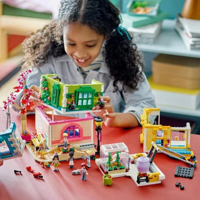 LEGO Friends Cultureel Centrum in Heartlake
