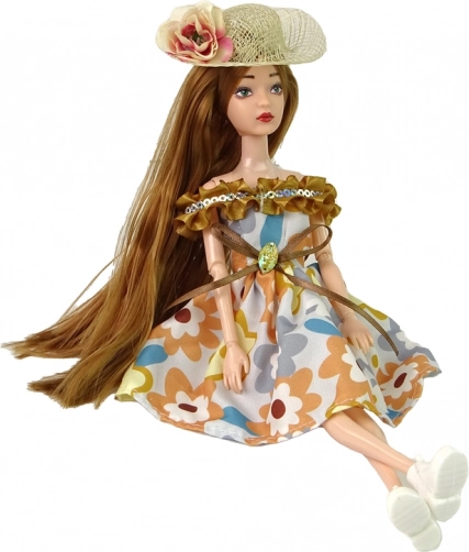 Elegante herfstoutfit met bloemenhoed