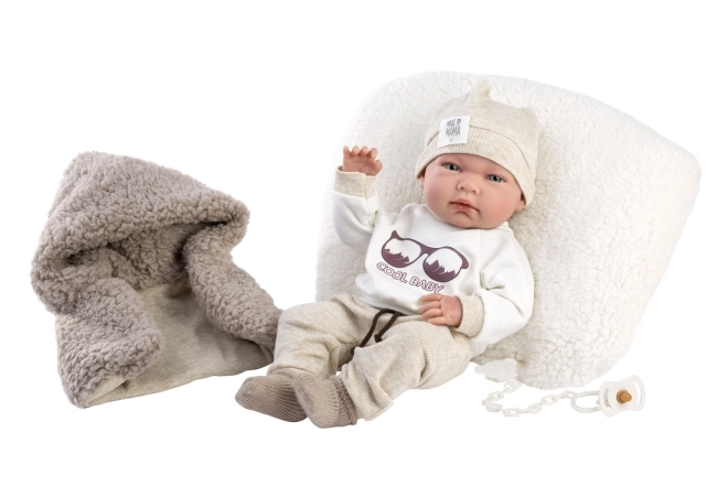 Compatible with 40–42 cm dolls