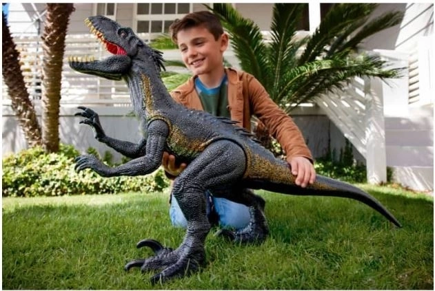 Kolossale Indoraptor-figuur van Jurassic World