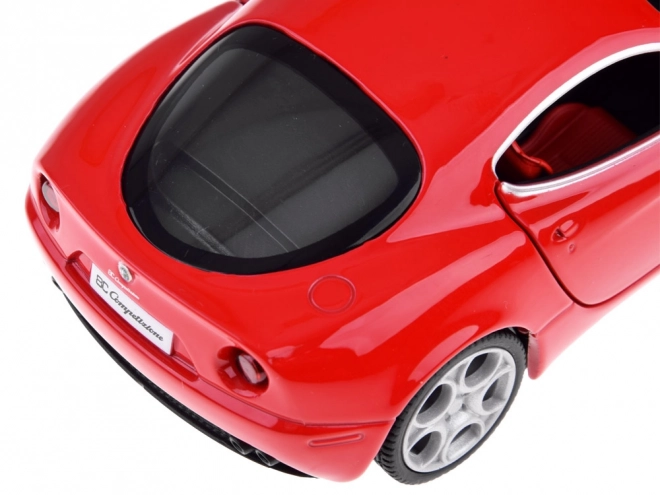 Metalen autootje Alfa Romeo 8C Competizione schaal 1:32