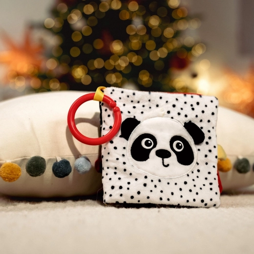 Practical ring for on-the-go attachment