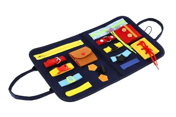 Educatief etui vilt met ritsen en knopen in zak 24x27x4cm