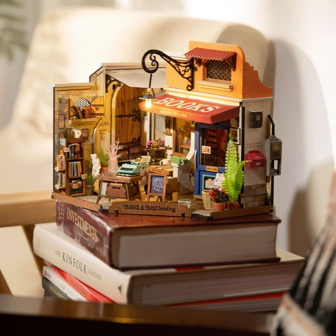 RoboTime Miniatuurboekenwinkel op de hoek