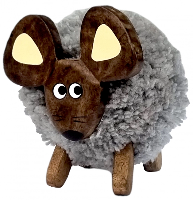 Dekorative Holzmaus mit Textilfell
