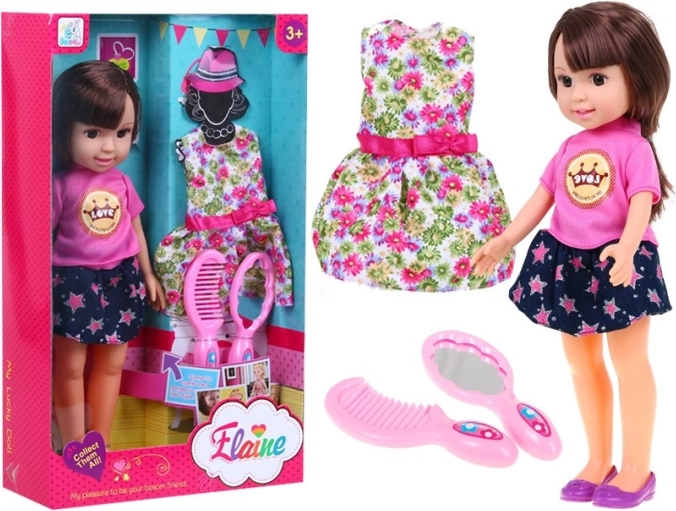 Large styling doll for children 3+ with accessories – Brunette