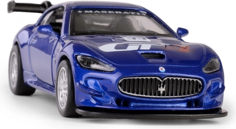 Détails réalistes et pneus en caoutchouc