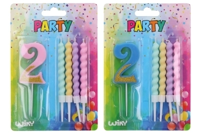 Feestkaars nummer 2 + 4 stuks kaarsen