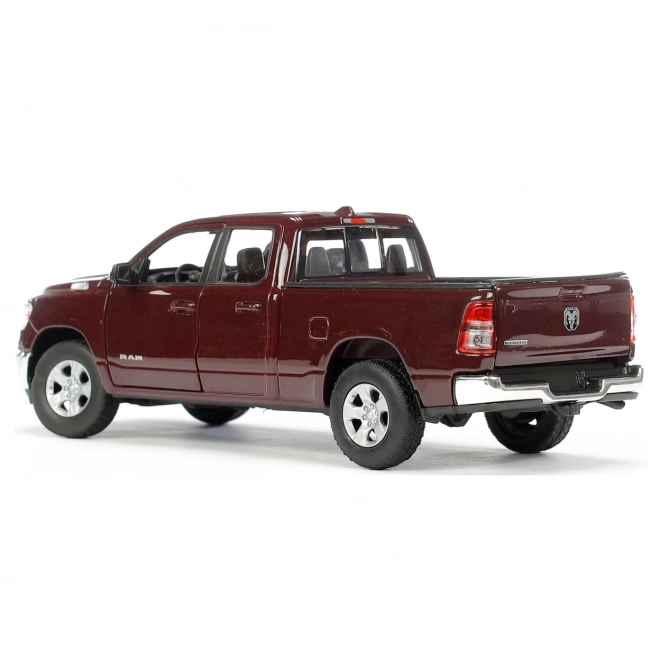 Modelauto RAM 1500 2019 van Welly