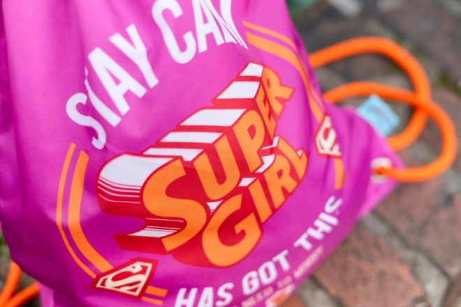 Design motivant Super Girl