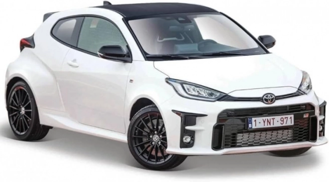 Modèle Toyota Yaris 2021 en métal blanc 1/24
