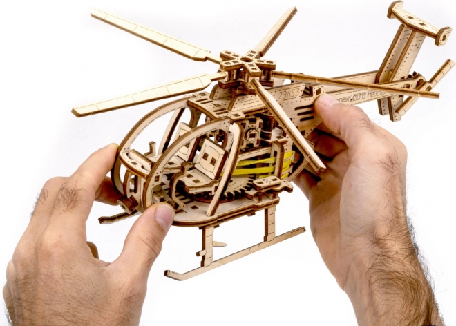 Houten 3D-puzzel helikopter