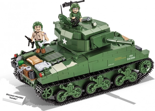 Minifigures and accessories included