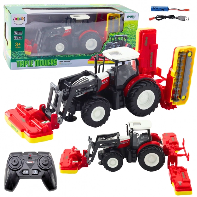 Op afstand bestuurbare tractor met grasmaaiers