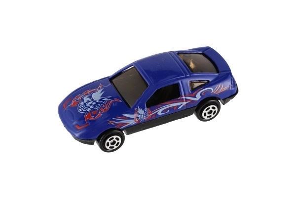 Voiture en métal 7cm dans une boîte