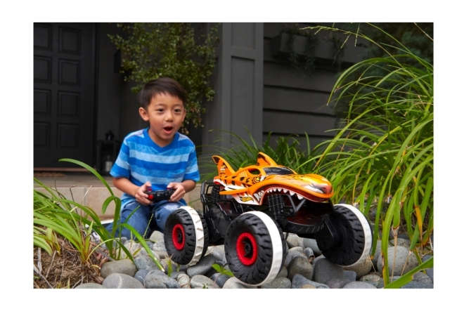 Hot Wheels R/C Monster Trucks Tiger Shark