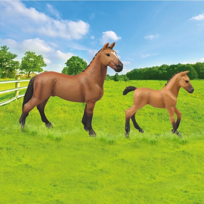 Set paarden met omheining - bruin met witte vlek