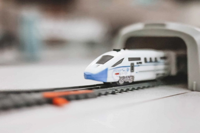 Elektrische treinen set Woopie met brug en tunnel