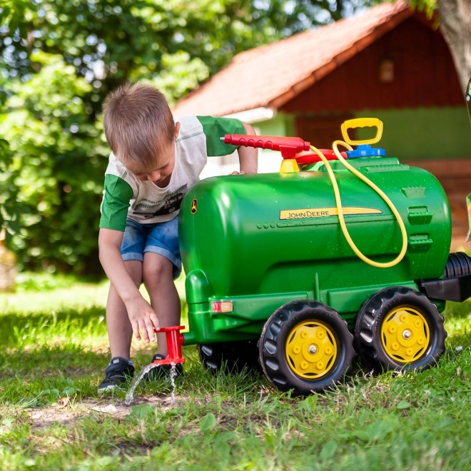 Cisterna John Deere voor kinderen met een pompje