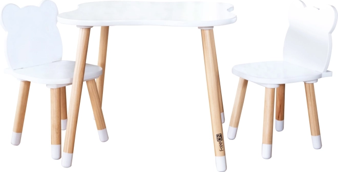 Un design ludique avec un ourson qui amuse les enfants