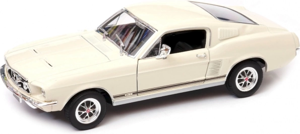 Ford Mustang GT Model Car 1967 1:24