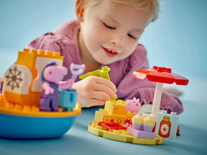 LEGO DUPLO 10432 Peppa Pig Peppa en het boottochtje