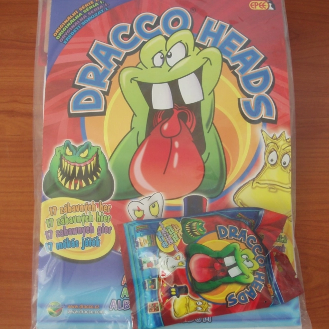 Collectible Album Dracco Heads