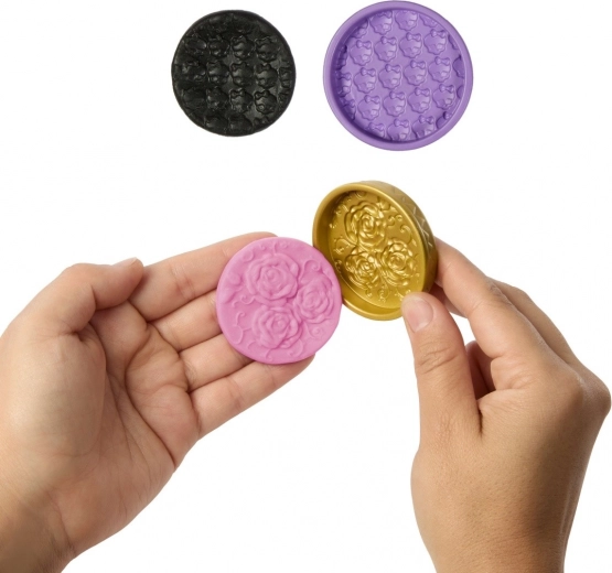 Moules pour des reliefs et décorations faciles