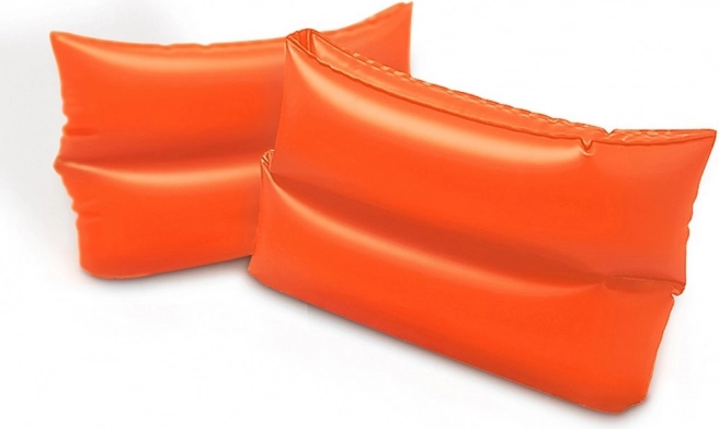 Große Intex Schwimmflügel