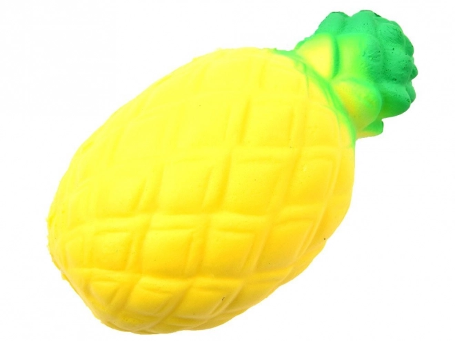 Schuimen gele ananas