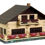 Maison alpine – maquette en bois à coller 1:32