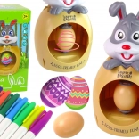 Paasset voor het verven van eieren met konijntje