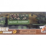 Militair voertuig met aanhanger en mitrailleur