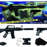 Politieset van de speciale eenheid met knalkapsels