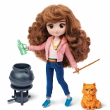 Harry Potter poupée mannequin Hermione avec accessoires 20 cm