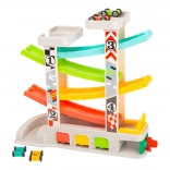 Piste de course avec parking et garages