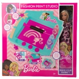 Barbie modeatelier met pop