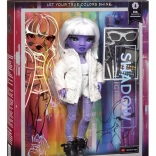 Poupée Shadow High Dia Mante avec des cosmétiques et du café