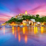 Puzzel Vrbnik-dorp in Kroatië 1000 stukjes