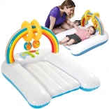 Bestway matelas à langer gonflable pour bébés avec jouets suspendus